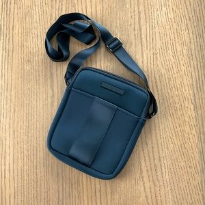 MYTAGALONGS Ivy Crossbody